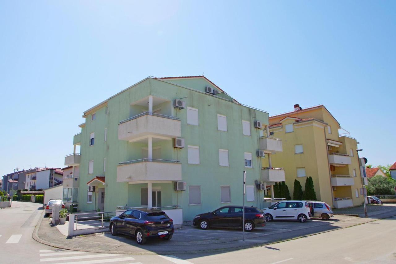 Holiday Apartment Sky, מדולין מראה חיצוני תמונה